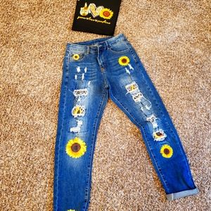 Distressed sunflower jeans with matching tank
